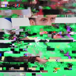 Derendering Macron